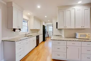 1460 Hillcrest Dr, Sugar Hill, GA 30518 - Photo 10