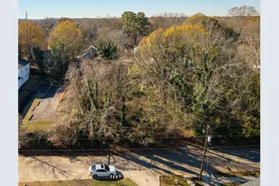 984 Dimmock Street SW, Atlanta, GA 30310 - Photo 4