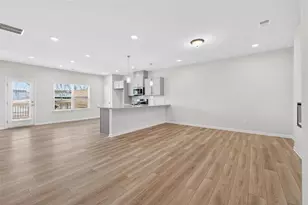 102 Jacobs Farm Ln, Lawrenceville, GA 30045 - Photo 4