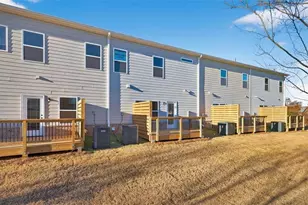 102 Jacobs Farm Ln, Lawrenceville, GA 30045 - Photo 38