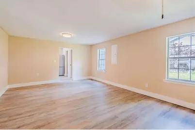 613 Bradley Avenue, La Fayette, GA 30728 - Photo 6