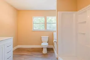 613 Bradley Ave, La Fayette, GA 30728 - Photo 18