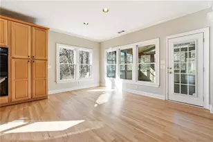 3303 Keenland Rd, Marietta, GA 30062 - Photo 8