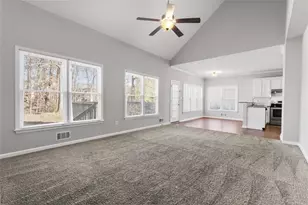 680 Somerset Vale Dr, Lawrenceville, GA 30044 - Photo 16