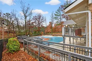 710 Garden Ct, Atlanta, GA 30328 - Photo 52