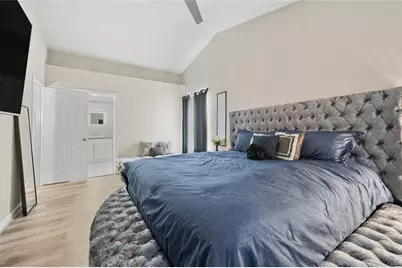 5242 McCarter Station, Stone Mountain, GA 30088 - Photo 12