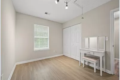 5242 McCarter Station, Stone Mountain, GA 30088 - Photo 8