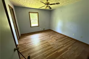 7260 Cox Rd, Cumming, GA 30028 - Photo 8