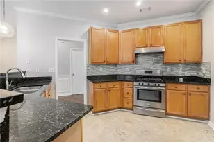 707 Herman Tanner Pl, Lawrenceville, GA 30044 - Photo 10