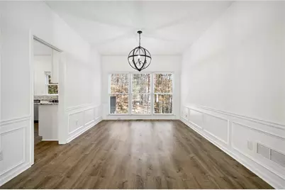 10895 Glenbarr Drive, Johns Creek, GA 30097 - Photo 4