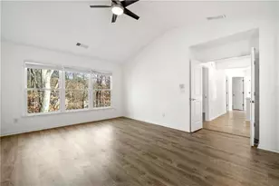 10895 Glenbarr Dr, Johns Creek, GA 30097 - Photo 16