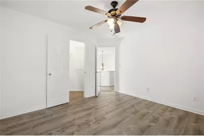 10895 Glenbarr Drive, Johns Creek, GA 30097 - Photo 22