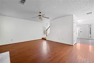 545 Sterling Pointe Ct, Lawrenceville, GA 30043 - Photo 12