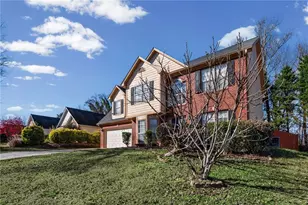 545 Sterling Pointe Ct, Lawrenceville, GA 30043 - Photo 2