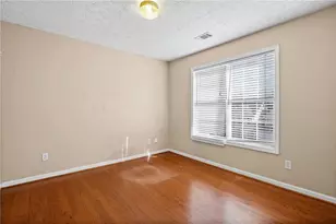 545 Sterling Pointe Ct, Lawrenceville, GA 30043 - Photo 30