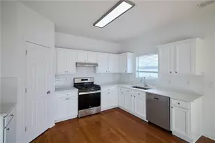 1930 Dilcrest Dr, Duluth, GA 30096 - Photo 10