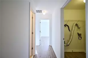 1930 Dilcrest Dr, Duluth, GA 30096 - Photo 14