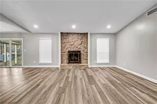 8413 Glenwoods Terrace, Riverdale, GA 30274 - Photo 4