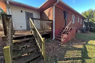 2264 Mark Trail, Decatur, GA 30032 - Photo 2