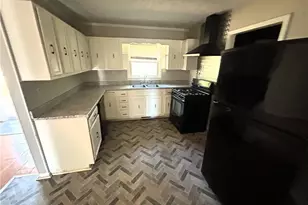 6174 Lower Dixie Lake Rd, Union City, GA 30291 - Photo 4