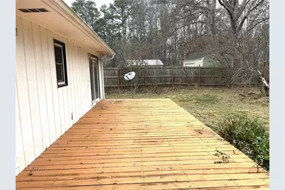 6174 Lower Dixie Lake Road, Union City, GA 30291 - Photo 14