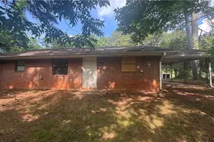 2181 Delowe Dr, East Point, GA 30344 - Photo 20