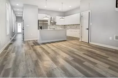 569 Middle Street SW, Atlanta, GA 30310 - Photo 4