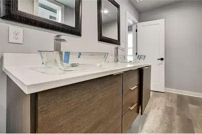 569 Middle Street SW, Atlanta, GA 30310 - Photo 28