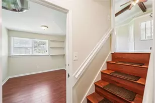 498 Cole Dr SW, Lilburn, GA 30047 - Photo 16