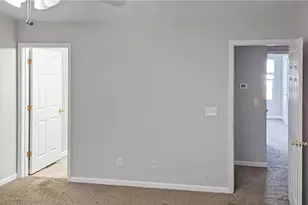 5737 Strathmoor Manor Cir, Lithonia, GA 30058 - Photo 8