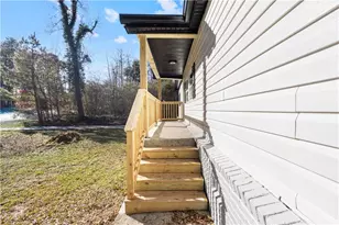 1794 Blossom Ln, Austell, GA 30168 - Photo 4