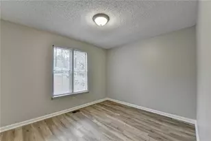 373 N Victoria Rd, Woodstock, GA 30189 - Photo 36