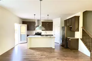 5406 Town Square Way, Flowery Branch, GA 30542 - Photo 12