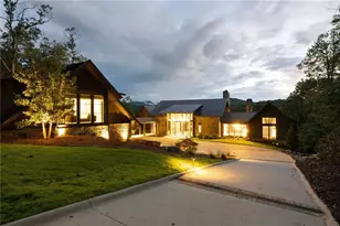 725 Rocky Point Dr, Morganton, GA 30560 - Photo 2