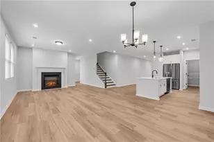 1231 Jordan Brook Dr, Lawrenceville, GA 30043 - Photo 10