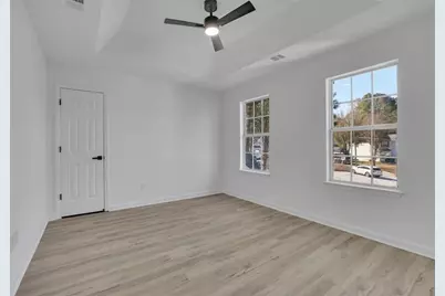 7094 Deshon Bend Circle, Lithonia, GA 30058 - Photo 34