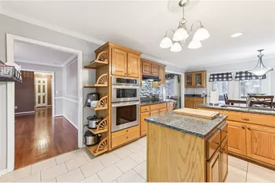 3415 S View Trail, Gainesville, GA 30506 - Photo 14