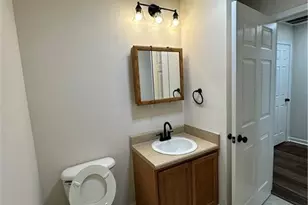 1011 Estes Dr SW, Atlanta, GA 30310 - Photo 6