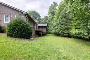 1382 Huntingford Dr, Marietta, GA 30068 - Photo 6