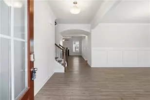 1752 Dover Creek Ln, Lawrenceville, GA 30045 - Photo 4