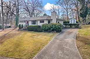 213 Indian Trail, Marietta, GA 30068 - Photo 2