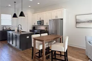 5736 Main St, Flowery Branch, GA 30542 - Photo 12