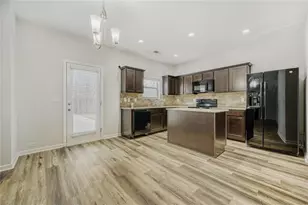 323 Bandelier Cir, Hampton, GA 30228 - Photo 12