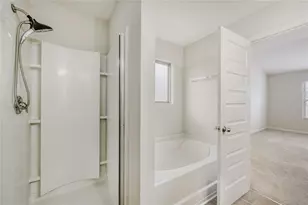 323 Bandelier Cir, Hampton, GA 30228 - Photo 24