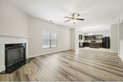 323 Bandelier Circle, Hampton, GA 30228 - Photo 8