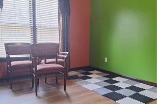 100 Sunvalley Dr, Alpharetta, GA 30004 - Photo 16