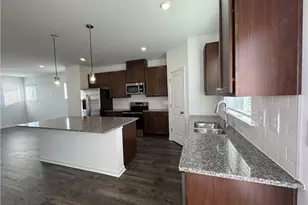 516 Provence Gate Ln, Lawrenceville, GA 30044 - Photo 6