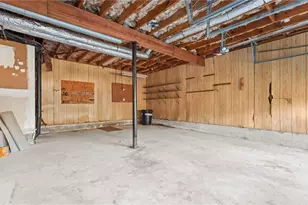 570 Candlewick Ln NW, Lilburn, GA 30047 - Photo 32