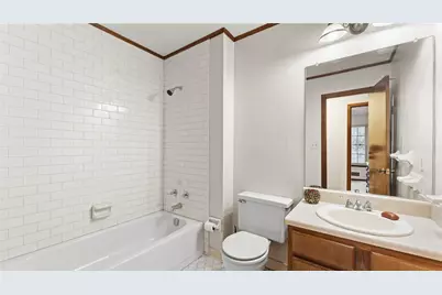 570 Candlewick Lane NW, Lilburn, GA 30047 - Photo 18