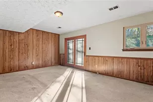 570 Candlewick Ln NW, Lilburn, GA 30047 - Photo 28